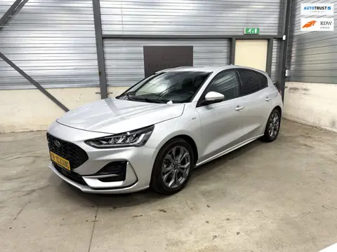Ford Focus 1.0 EcoBoost Hybrid ST Line X 1ste eigenaar LED