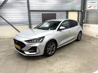 Ford Focus 1.0 EcoBoost Hybrid ST Line X 1ste eigenaar LED