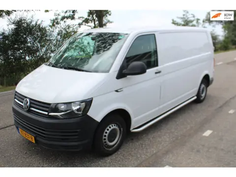 Volkswagen Transporter 2.0 TDI L2 // airco /cruise / 3-pers //
