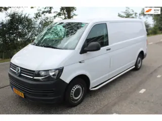 Volkswagen Transporter 2.0 TDI L2 // airco /cruise / 3-pers //