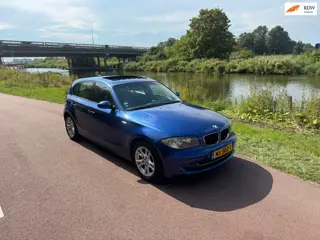 BMW 1-serie 116i |Pano|Autom.|Luxe|Stoelverw.|NW APK|