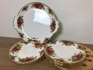 Royal Albert - Gebaksschaal met 6 gebaksbordjes. (7) -