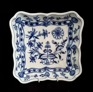 Meissen - Uienpatroon Exclusieve XL vierkante schaal 1e