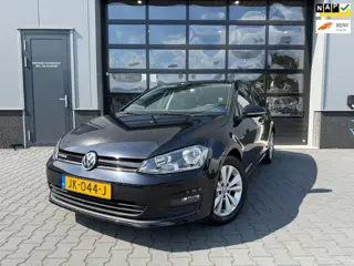 Volkswagen Golf 1.0 TSI Connected Series AUTOMAAT