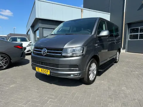 VOLKSWAGEN CARAVELLE 2.0 TDi Aut. DC 5 pers. HighLine Navi. Leder Trekhaak 