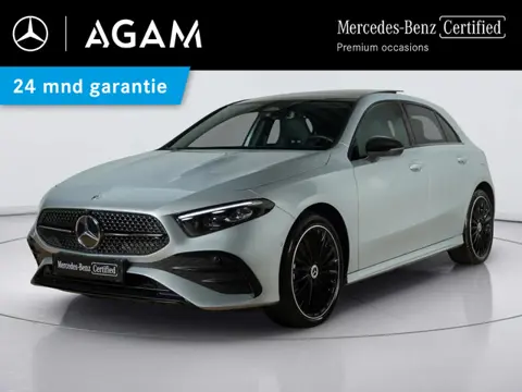 Mercedes-Benz A-Klasse Hatchback 250 e Business Solution AMG Panorama dak