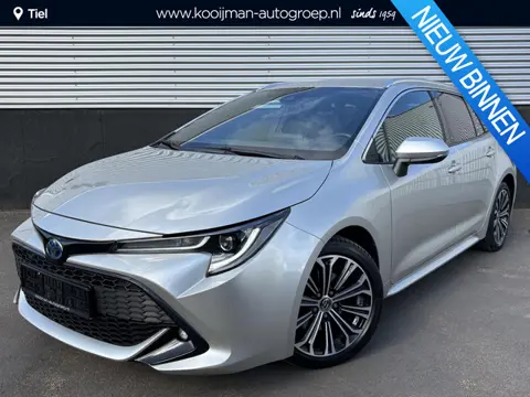Toyota Corolla Touring Sports 2.0 Hybrid Style edition Stoelverwarming, extra getint glas, draadloze