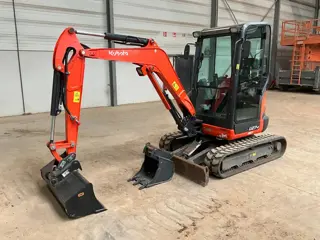 Kubota U 27-4 (bj 2021)