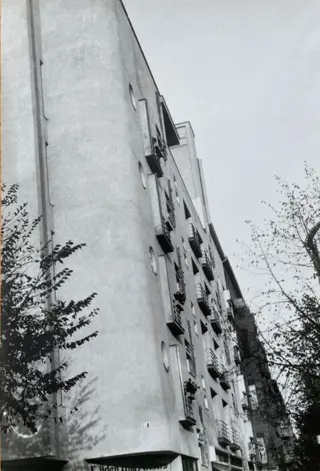 Germaine Krull (1897-1985) - berlinfrom the series quartier