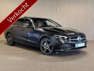 Mercedes-Benz C-Klasse 300e Avantgarde-SOH 99%-PANORAMA-CAMERA-DODE HOEK-APPLE CARPLAY-BTW-COMPLEET