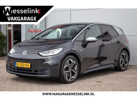 Volkswagen ID.3 First Plus 58 kWh | Fase 3 | Camera | 19" LMV |SOH 84% |