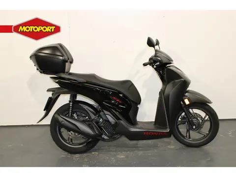 Honda SH 150 incl. Topbox (bj 2026)