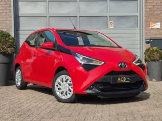 Toyota Aygo 1.0 VVT-i x-play Achteruitrij camera.
