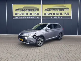 Mitsubishi Outlander 2.2 DI-D Instyle 4WD 7-persoons