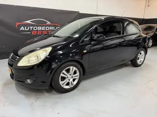 Opel Corsa 1.2-16V Edition Nap/Airco/APK 18-06-2027