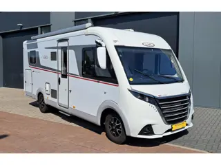 LMC Explorer Comfort 695 Nieuwstaat!