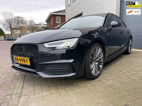 Audi A4 Limousine 1.4 TFSI Sport S line black edition/Leder/Navi/Keyless entry-Go