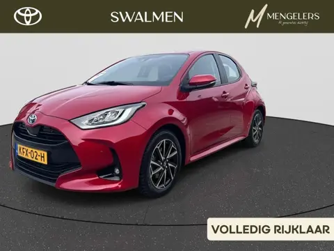 Toyota Yaris 1.5 Hybrid 115 First Edition | Rijklaar | Navigatie | Achteruitrij Camera | Stoelverwar