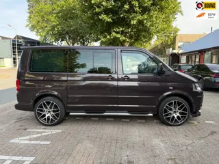 Volkswagen Transporter Multivan 2.5 TDI Highline DC