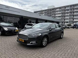 Ford Mondeo 2.0 IVCT HEV Titanium navi Cruise Nap