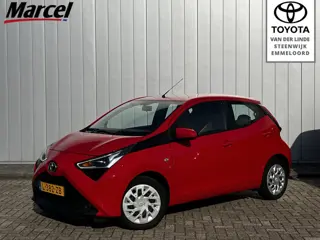 Toyota Aygo 1.0 VVT-i x-play Airco Apple carplay Android auto NL auto Dealer onderhouden