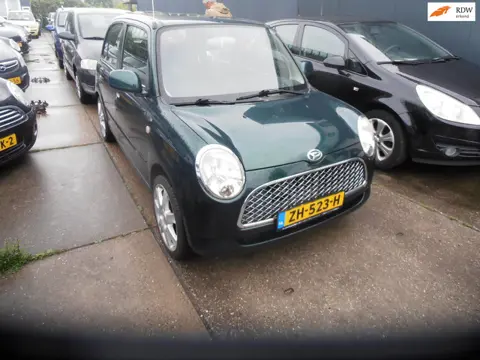 Daihatsu Trevis 1.0 st bekr airco elek pak nap apk