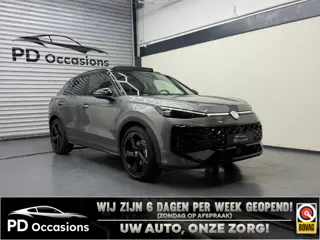 Volkswagen T-Roc 1.5 TSI R-Line Full option - Pano - Elek. Trekhaak - Elek. Achterklep - Harman Kard