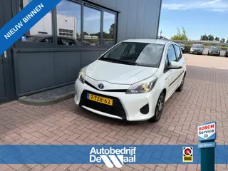 Toyota Yaris 1.5 Hybrid Aspiration Automaat 5-drs. CAMERA/NAVI/CLIMA/CRUISE/TREKHAAK/PARELMOERWIT!