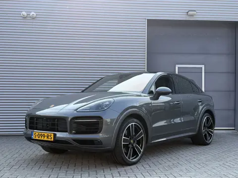 Porsche Cayenne Coupé 3.0 E-Hybrid I PHEV I Sport-Design Pakket I Pano.dak I Carplay I 42000 km