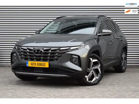 Hyundai TUCSON 1.6 T-GDI PHEV 4WD, Airco, Ecc, Cruise, Camera, Winterpack.