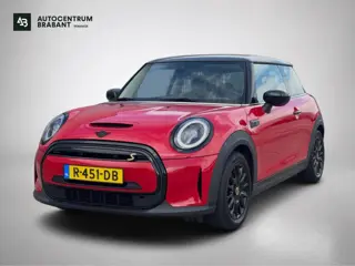 Mini Mini MINI Yours 33 kWh (NL-auto, 1e Eig, BTW, Camera, Carplay, Climate Con, Navi, Parkeersensor
