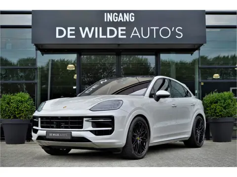 Porsche Cayenne Coupé 3.0 E-Hybrid SportDesign Krijt SoftClose Achterasbesturing Pano Head-up Innodr
