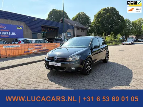 Volkswagen Golf 1.2 TSI Highline BlueMotion Aut 2X SLEUTEL + BOEKJES!