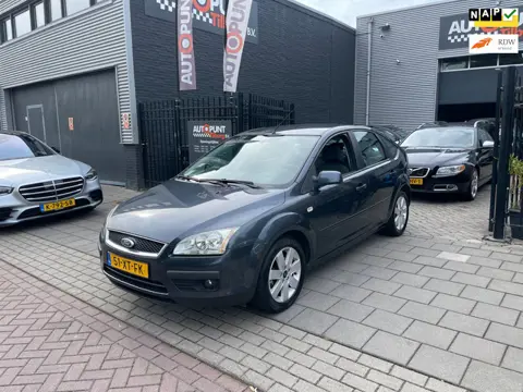 Ford Focus 1.6-16V Trend Trekhaak Airco NAP APK 1 Jaar
