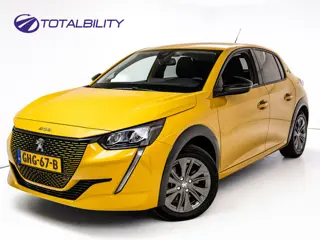 Peugeot e-208 EV Allure 50 kWh | Stoelverwarming | Camera | Cruise | Led | Apple Carplay/Android Aut