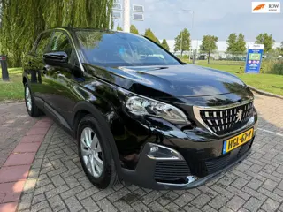 Peugeot 3008 1.2 PureTech Blue Lease Executive