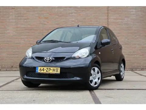 Toyota Aygo 1.0-12V +