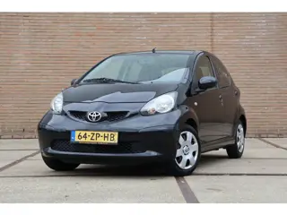 Toyota Aygo 1.0-12V +