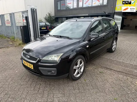 Ford Focus Wagon 2.0-16V Rally Edition