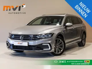 Volkswagen Passat Variant 1.4 TSI PHEV GTE Business / 218pk / Panorama dak / Head-up display / Achte