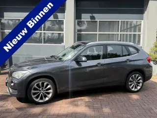 BMW X1 sDrive20i Executive 2013 Automaat goed onderhouden hoge zit