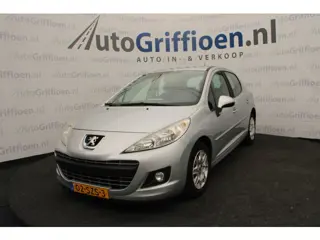Peugeot 207 1.4 VTi Active keurige 5-deurs met trekhaak met nieuwe APK bij aflevering