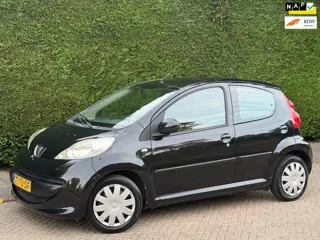 Peugeot 107 1.0-12V XS RIJDGOED/5DRS/1E EIG/APK 7-27