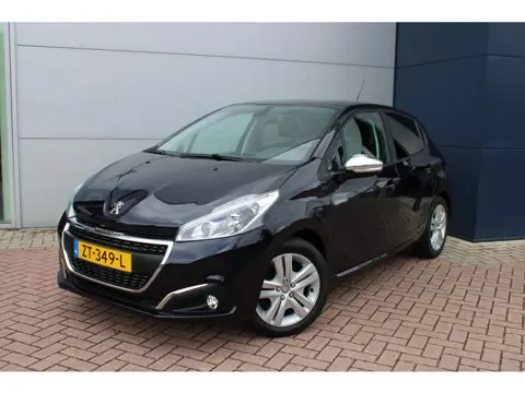 Peugeot 208 1.2 PureTech Signature Airco Navi Carplay Super mooi, dealer onderhouden