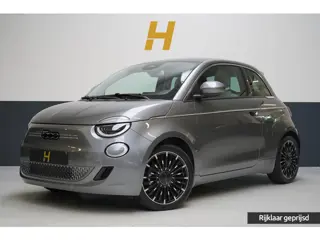 Fiat 500e La Prima 42 kWh | SoH 98,4% | Stoelverwarming | Navigatie | Leder | Lm velgen | All-season