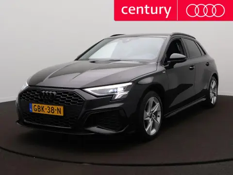 Audi A3 Sportback 35 TFSI S edition S-Line | Stoelverwarming | Virtual | Climate