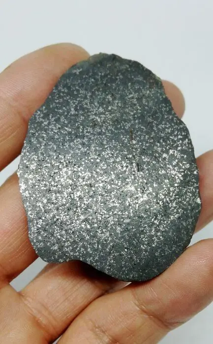 Zeer mooie Tassédet 004 H5-melt breccia hak. Chondrite