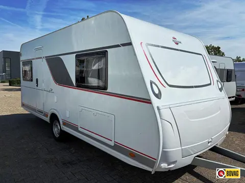 Bürstner Premio 460 TS met fransbed