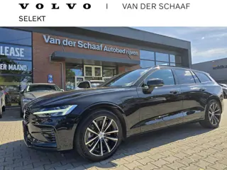 Volvo V60 2.0 T8 Plug-in hybrid AWD Plus Dark | Head-up | Schuif/kanteldak | Trekhaak | Pilot Assist