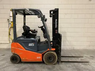 Toyota 2 ton Traigo 20 Duplex Freelift Sideshift Elektra Heftruck